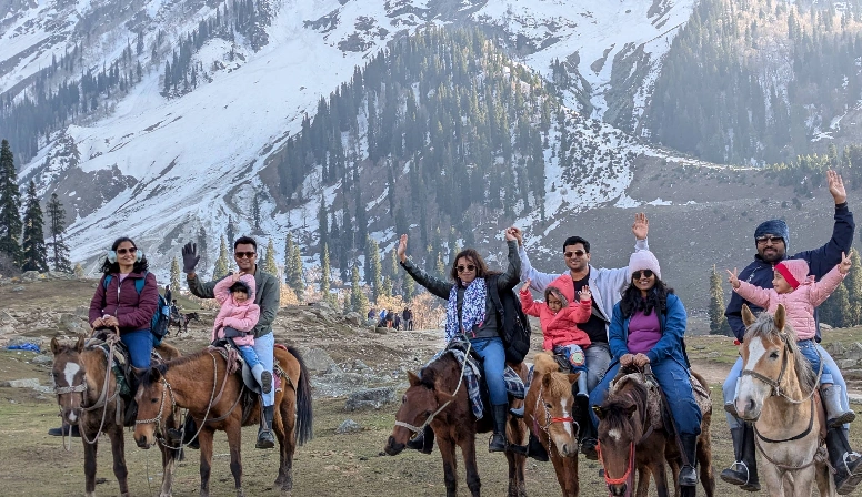 Kashmir Family Tour Package – 3 Nights / 4 Days Itinerary.